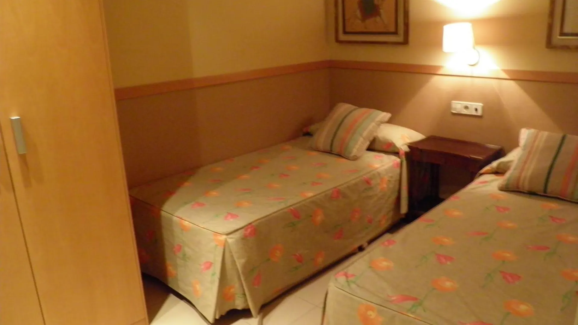 Appartement Apartaments Sant Jordi Girona 97 Barcelona Spanje