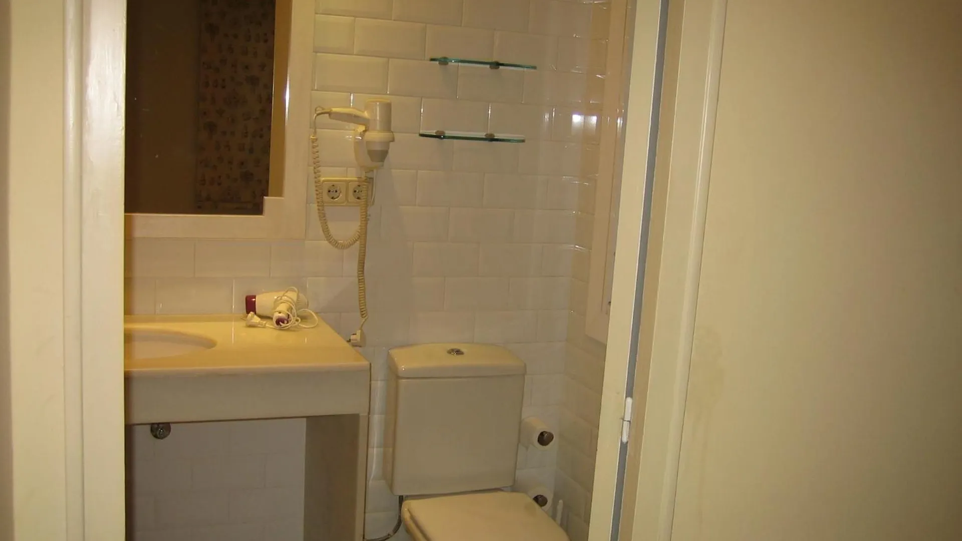 Apartaments Sant Jordi Girona 97 Barcelona Spanje