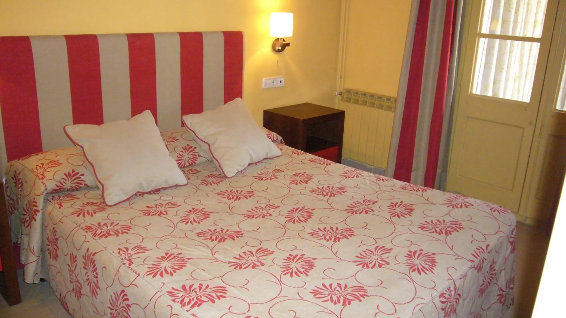 Appartement Apartaments Sant Jordi Girona 97 Barcelona